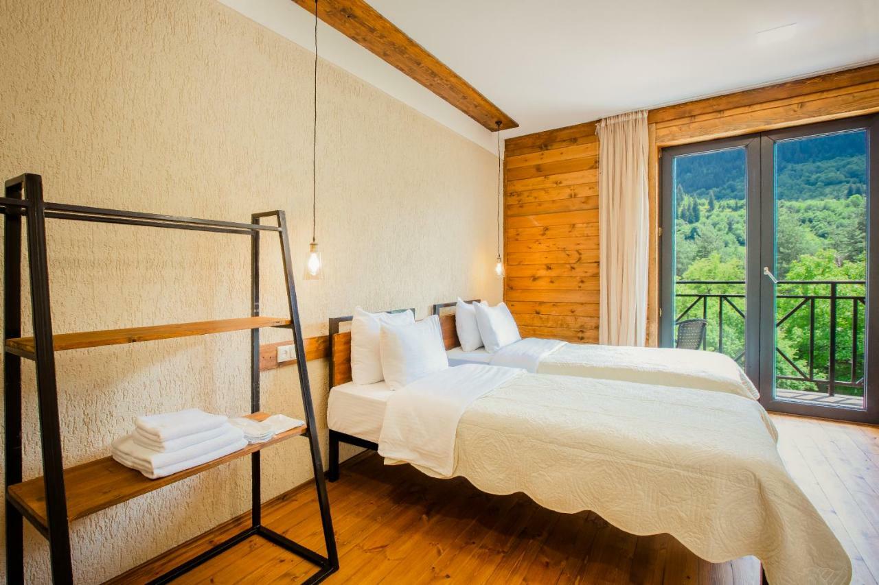 Chalet Mestia Eksteriør billede